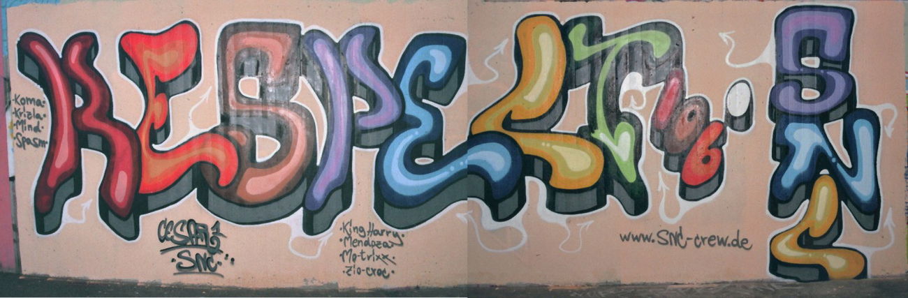 Graffiti Wall in Innsbruck - Photo by cesar - cesar, snc (2012)