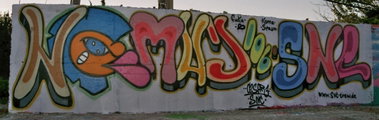 Graffiti Wall - Photo by cesar - cesar, snc (2012)