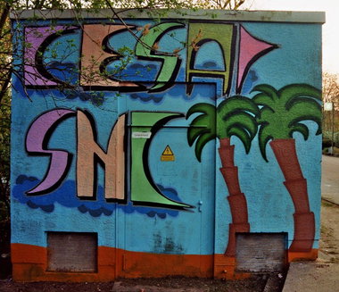Graffiti Wall - Photo by cesar - cesar, snc