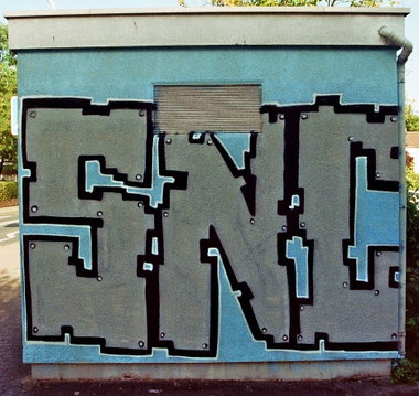 Graffiti Wall - Photo by cesar - cesar, snc (2013)