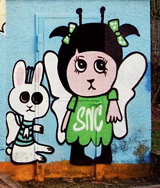 Graffiti Wall - Photo by cesar - cesar, snc (2013)