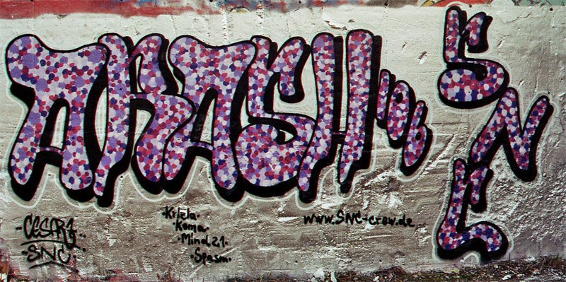 Graffiti Wall - Photo by cesar - cesar, snc (2014)
