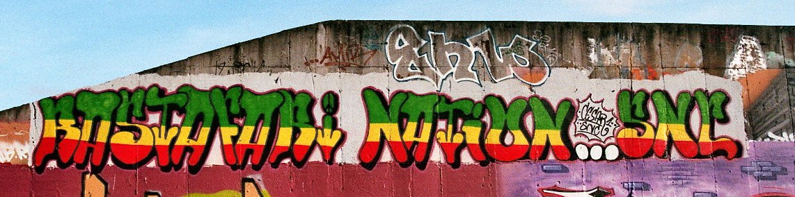 Graffiti Wall - Photo by cesar - snc, cesar (2014)