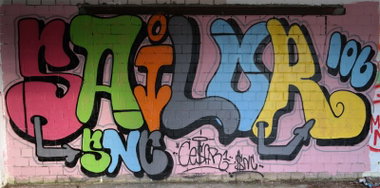 Graffiti Wall - Photo by cesar - cesar, snc (2014)