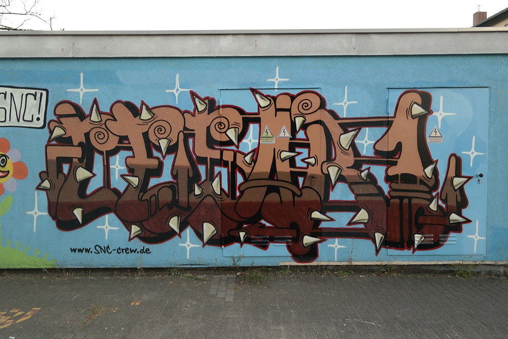 Graffiti Wall in Hochheim - Photo by cesar - cesar, snc (2016)