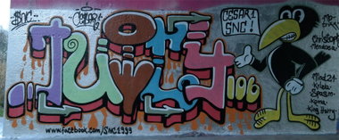 Graffiti Wall in Amsterdam - Photo by cesar - cesar, snc (2015)