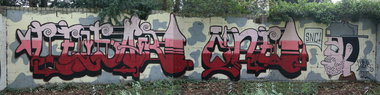 Graffiti Wall - Photo by cesar - cesar, snc (2016)