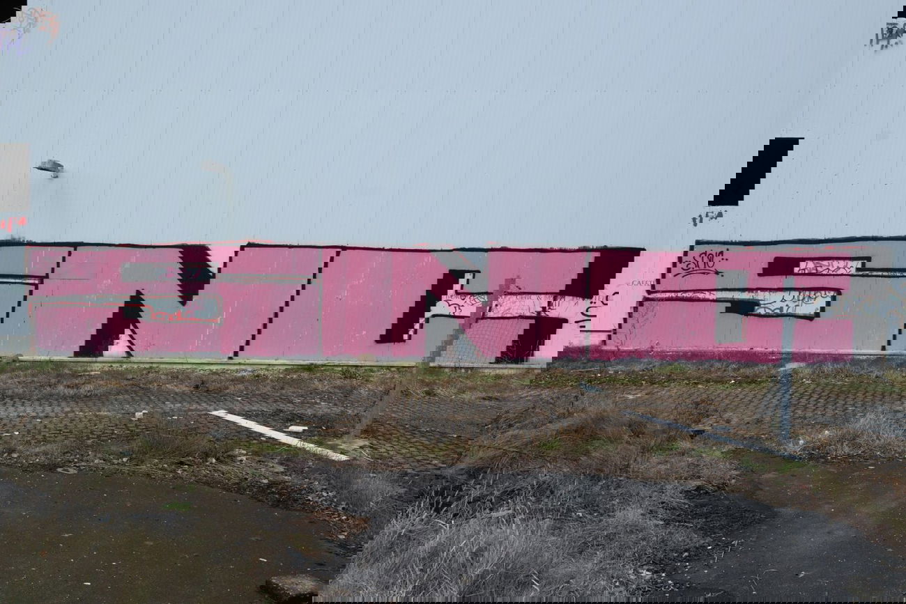 Graffiti Bombing - Photo by cesar - snc (2015)