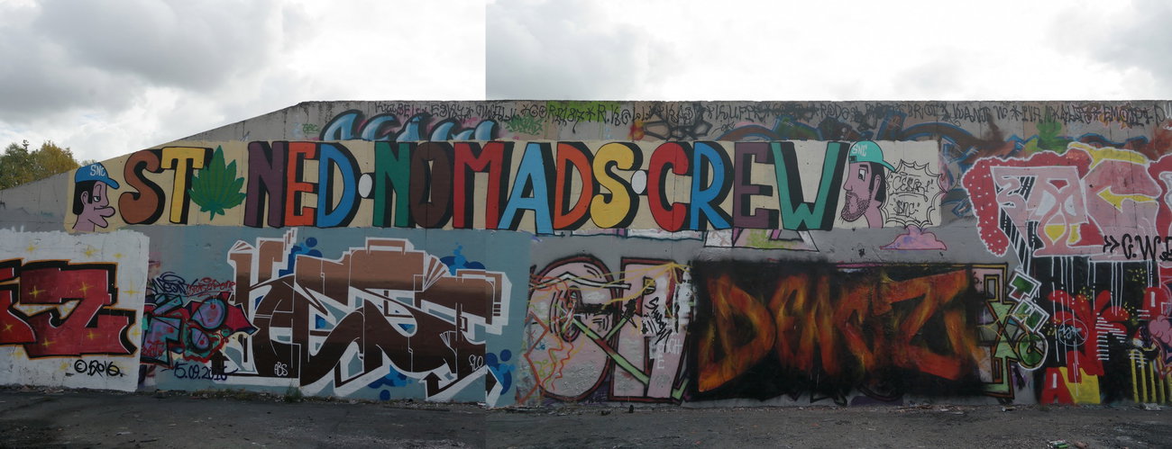 Graffiti Wall in Berlin - Photo by cesar - cesar, snc (2016)