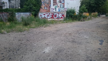 Graffiti Wall in Dresden - Photo by cheesy - bgs, jnr