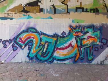 Graffiti Wall in Dresden - Photo by cheesy - vomit