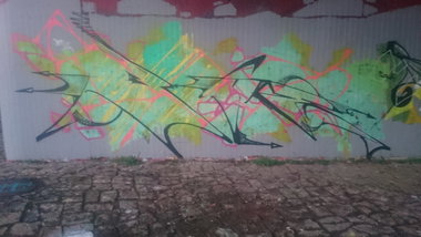 Graffiti Wall in Dresden - Photo by cheesy - boe, dnb
