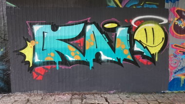 Graffiti Wall in Dresden - Photo by cheesy - King, kai