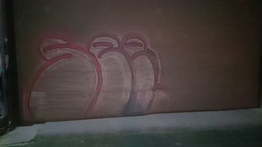 Graffiti Bombing in Dresden - Photo by cheesy - see