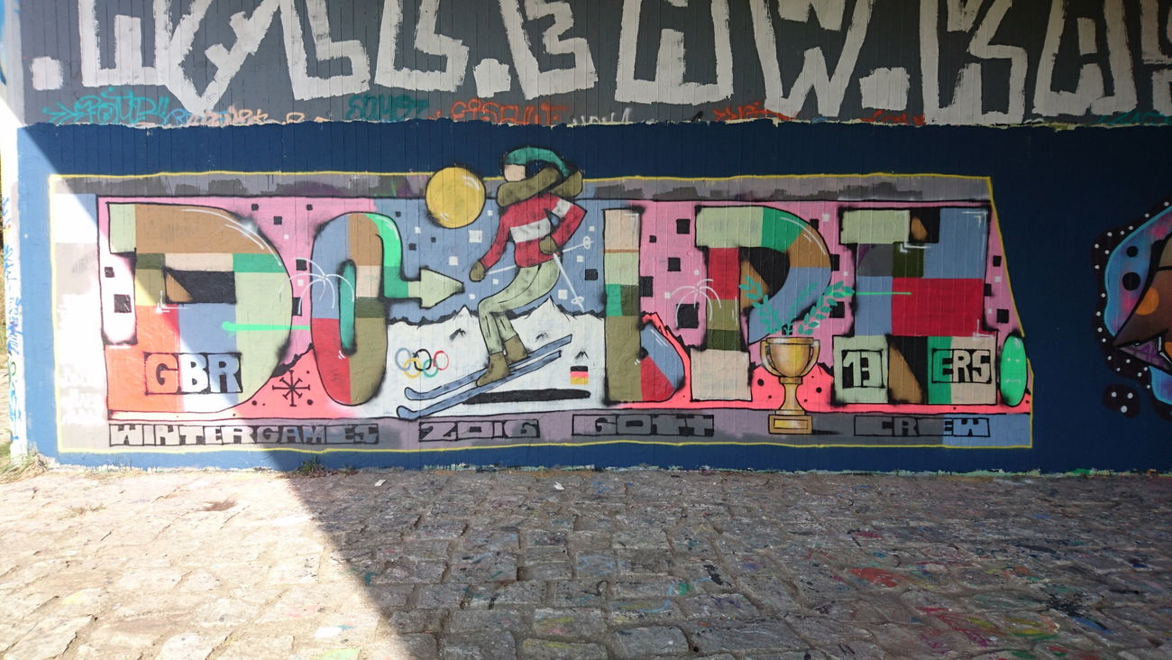 Graffiti Wall in Dresden - Photo by cheesy - Dolph