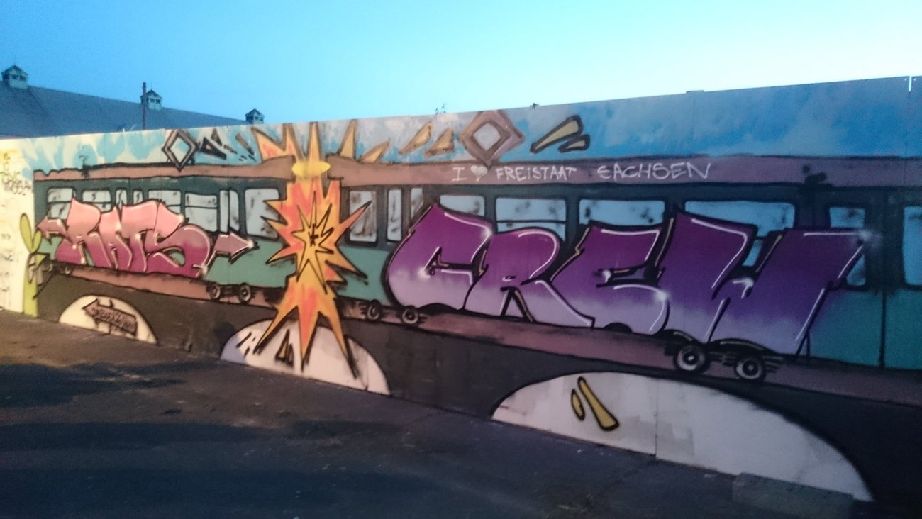 Graffiti Wall in Dresden - Photo by cheesy - rats, crew
