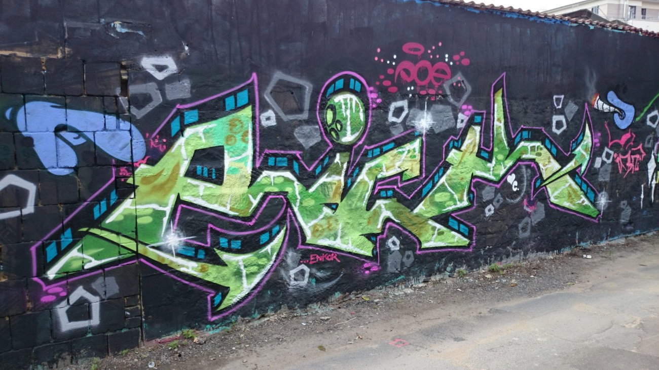 Graffiti Wall in Dresden - Photo by cheesy - rick
