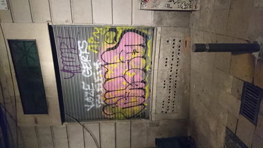 Graffiti Wall in Barcelona - Photo by cheesy - Busta
