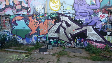 Graffiti Wall - Photo by cheesy - Ur, ur