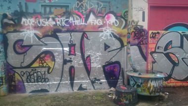 Graffiti Bombing in Dresden - Photo by cheesy - sar