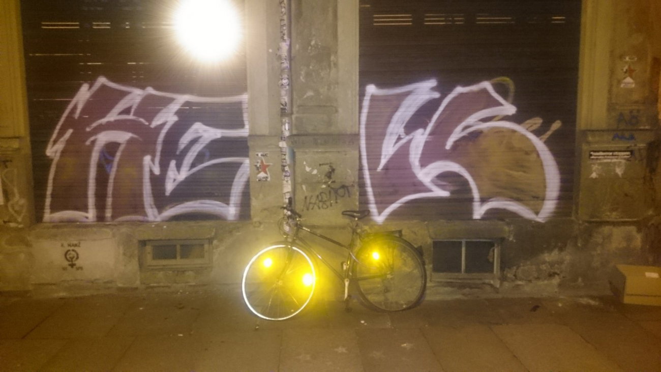 Graffiti Wall in Dresden - Photo by cheesy - hell