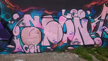 Graffiti Wall in Dresden - Photo by cheesy - nofun