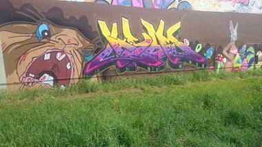 Graffiti Wall in Dresden - Photo by cheesy - casom