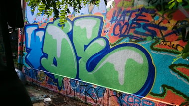 Graffiti Wall in Dresden - Photo by cheesy - Vde