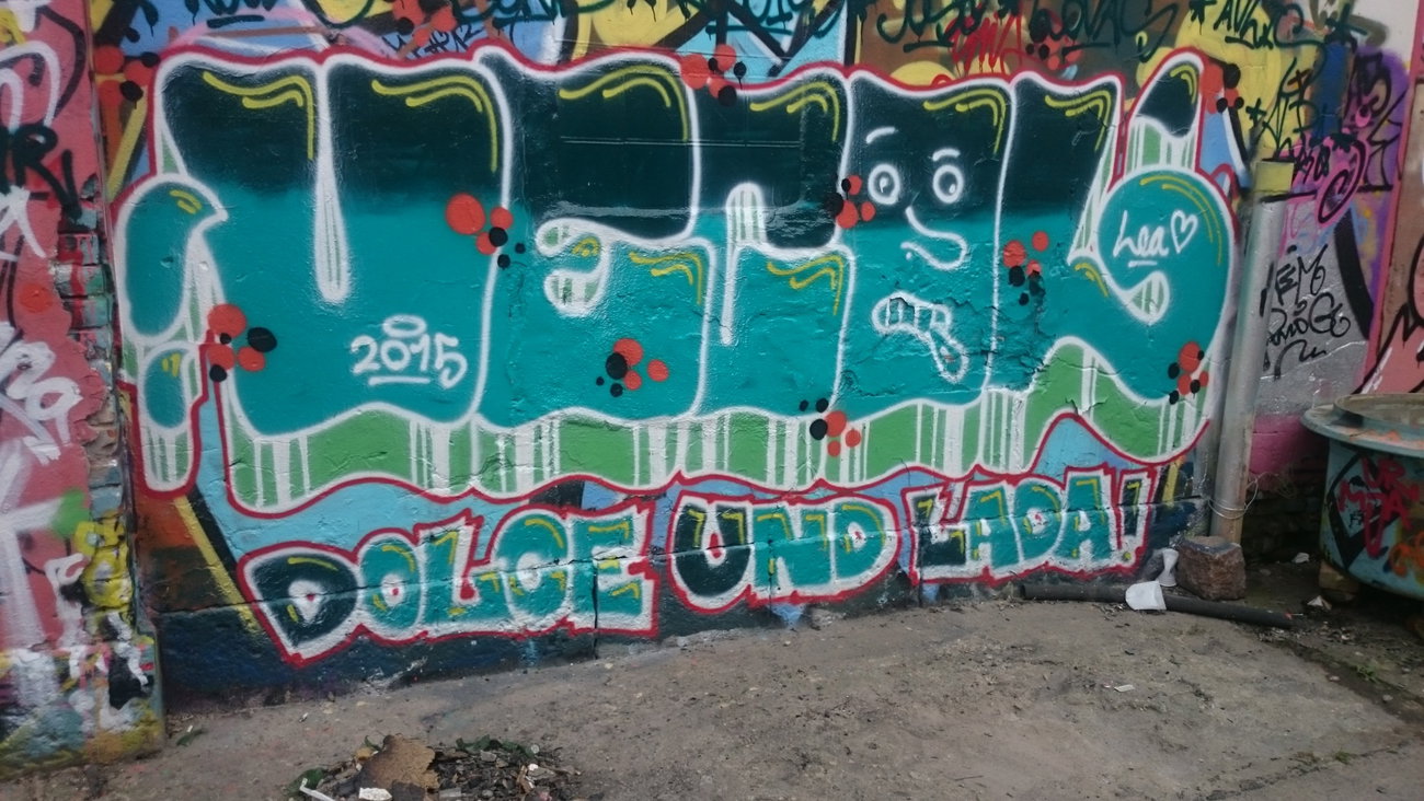 Graffiti Wall in Dresden - Photo by cheesy - vecol