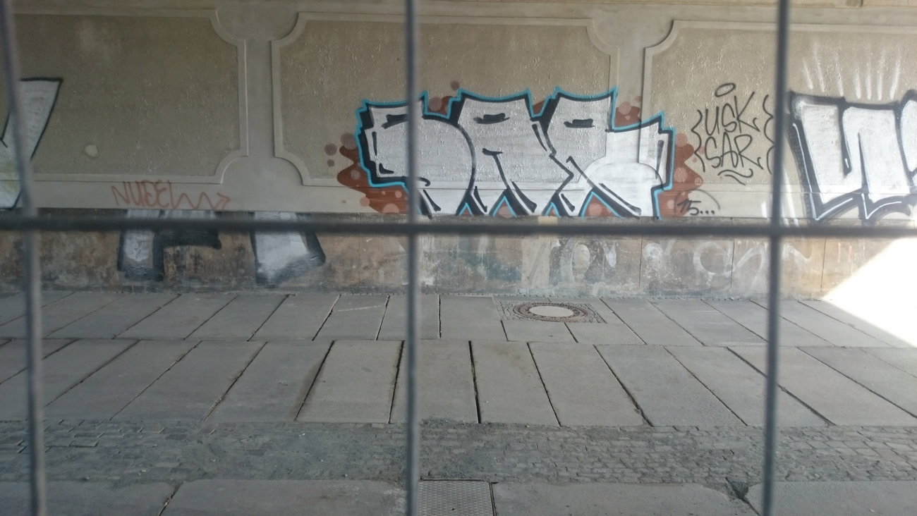 Graffiti Wall in Dresden - Photo by cheesy - sar