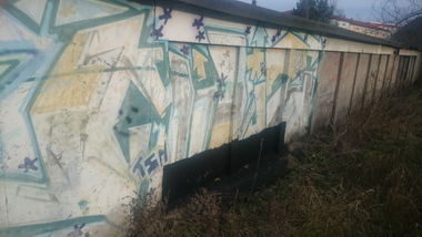 Graffiti Bombing in Dresden - Photo by cheesy - miliz???, tsm (2000)