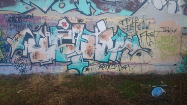Graffiti Wall in Dresden - Photo by cheesy - arzt