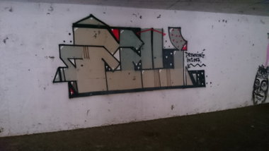 Graffiti Wall in Dresden - Photo by cheesy - Felli