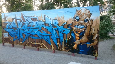 Graffiti Wall in Dresden - Photo by cheesy - slider, caparso