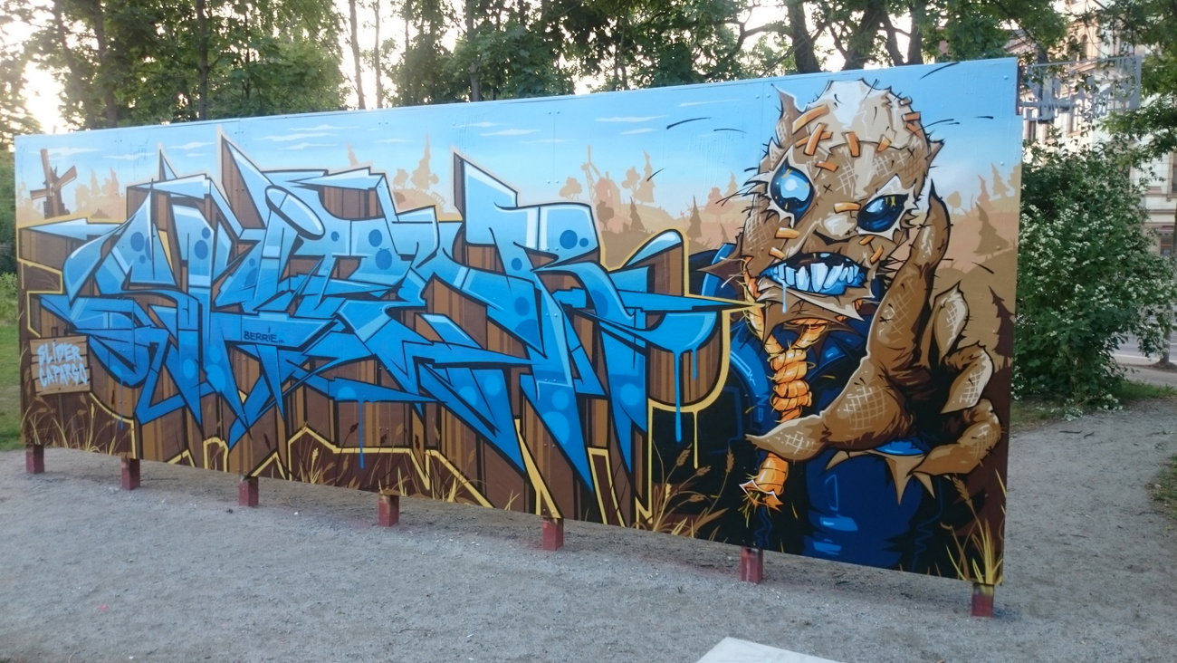 Graffiti Wall in Dresden - Photo by cheesy - slider, caparso