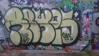 Graffiti Wall in Dresden - Photo by cheesy - rewis