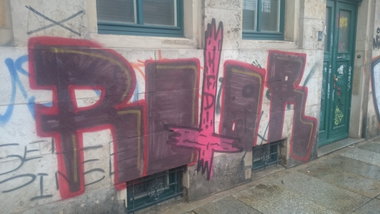 Graffiti Wall in Dresden - Photo by cheesy - rotor, kfd