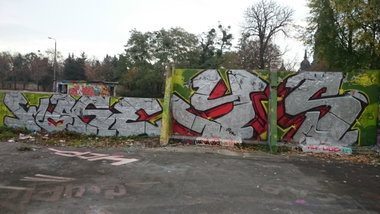 Graffiti Wall in Dresden - Photo by cheesy - Wase, ys