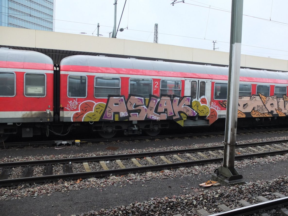 Graffiti Train - Photo by chef - aslak