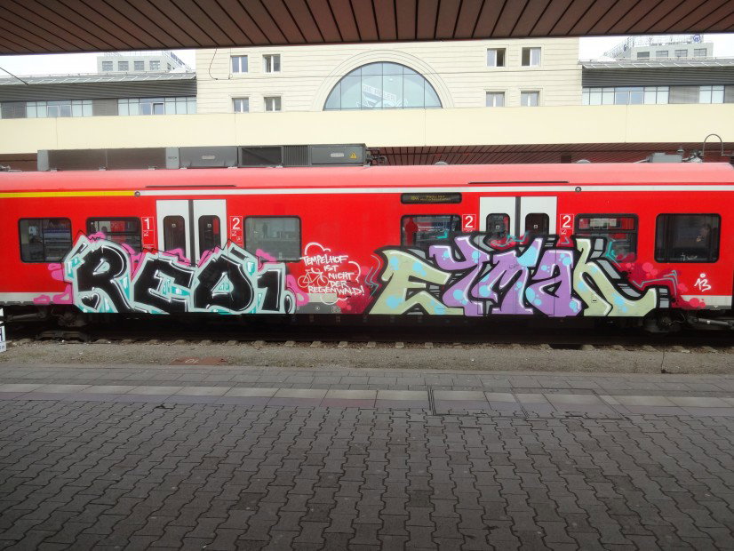 Graffiti Train - Photo by chef - red, eyman