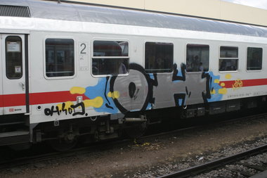 Graffiti Train - Photo by chef - oh