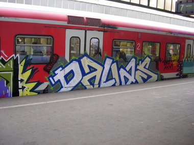 Graffiti Train - Photo by chef - dallas