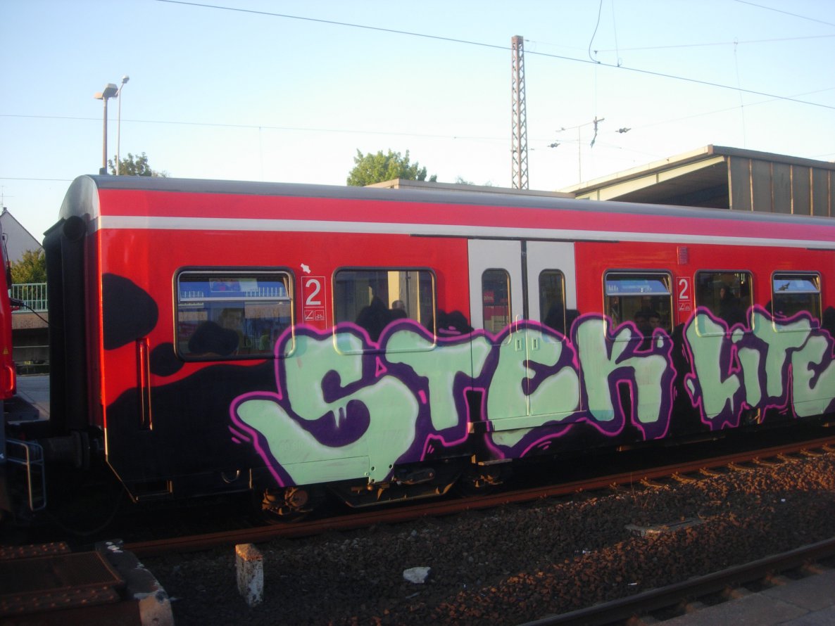 Graffiti Train - Photo by chef - stek