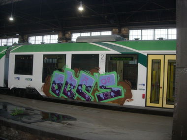 Graffiti Train - Photo by chef - obc