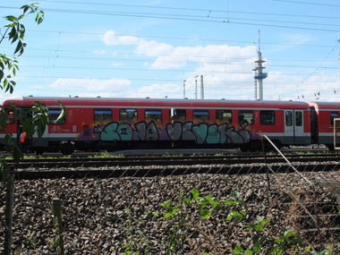 Graffiti Train - Photo by chef - soja, usuck