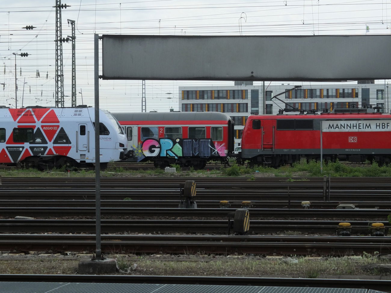 Graffiti Train - Photo by chef - grim