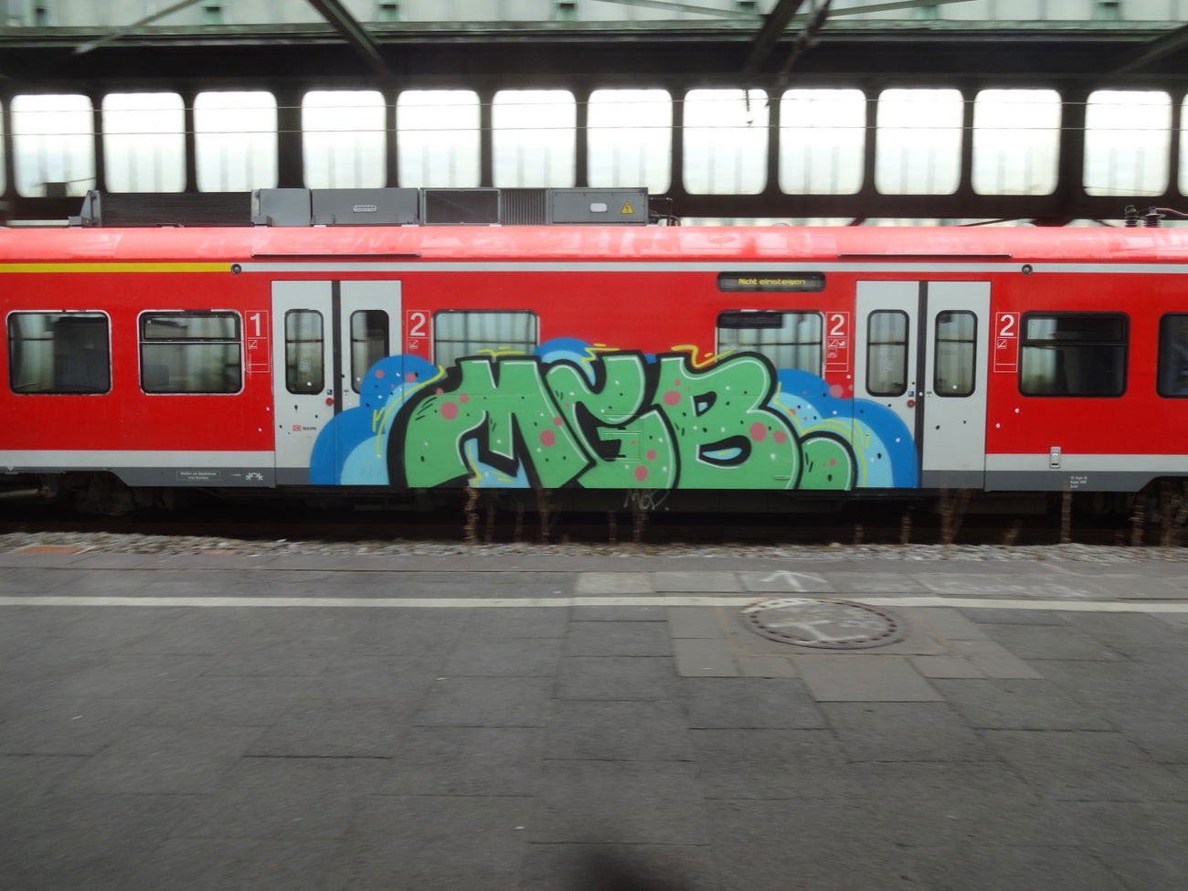 Graffiti Train - Photo by chef - mgb