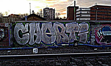Graffiti Bombing in Russia - Photo by cherti - cherti, kros, che