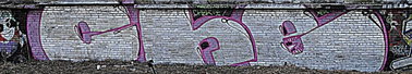 Graffiti Bombing - Photo by cherti - cherti, kros, che