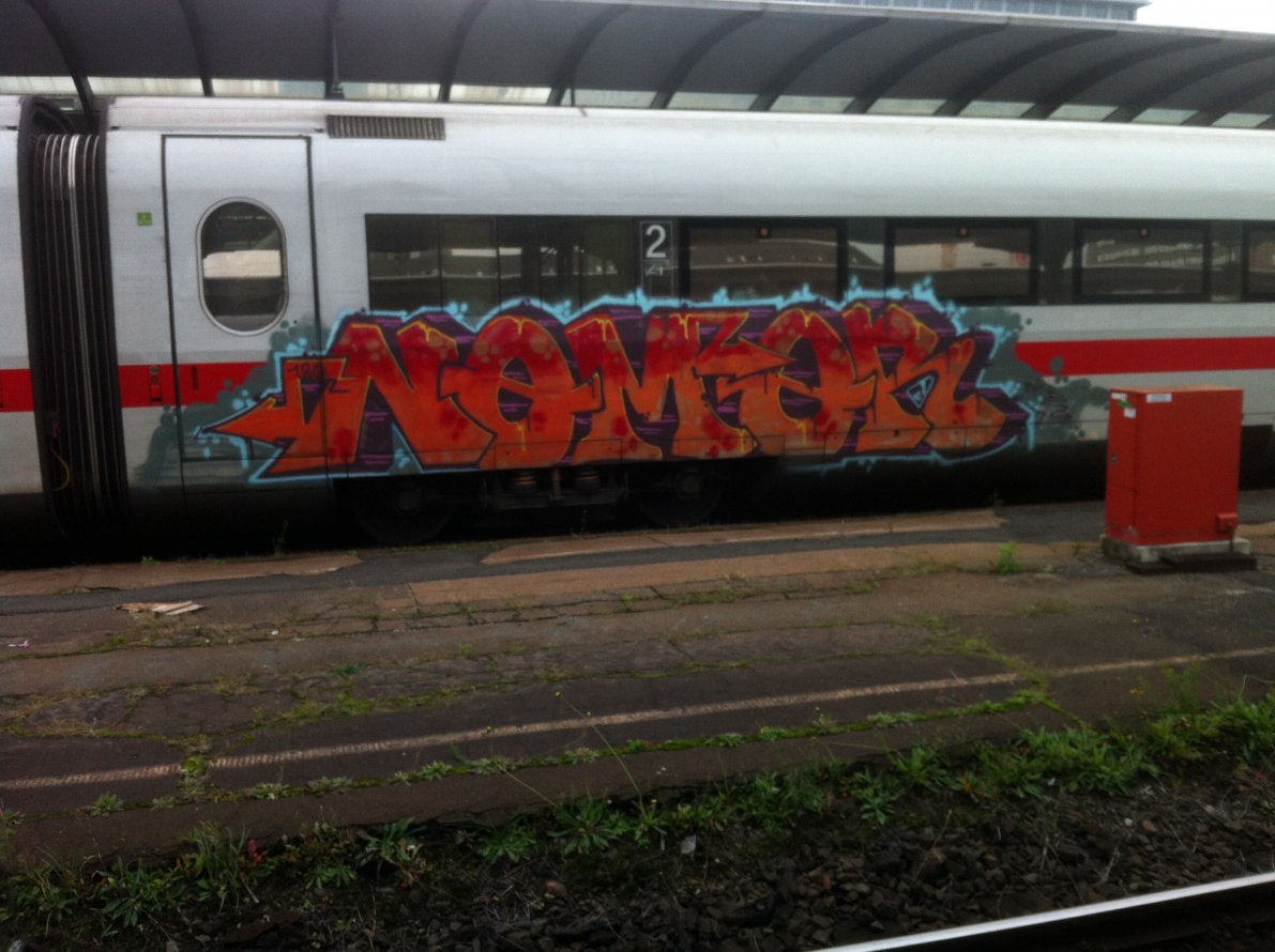 Graffiti Train in Frankfurt - Photo by chewbacca - Nomor, Frune, 180